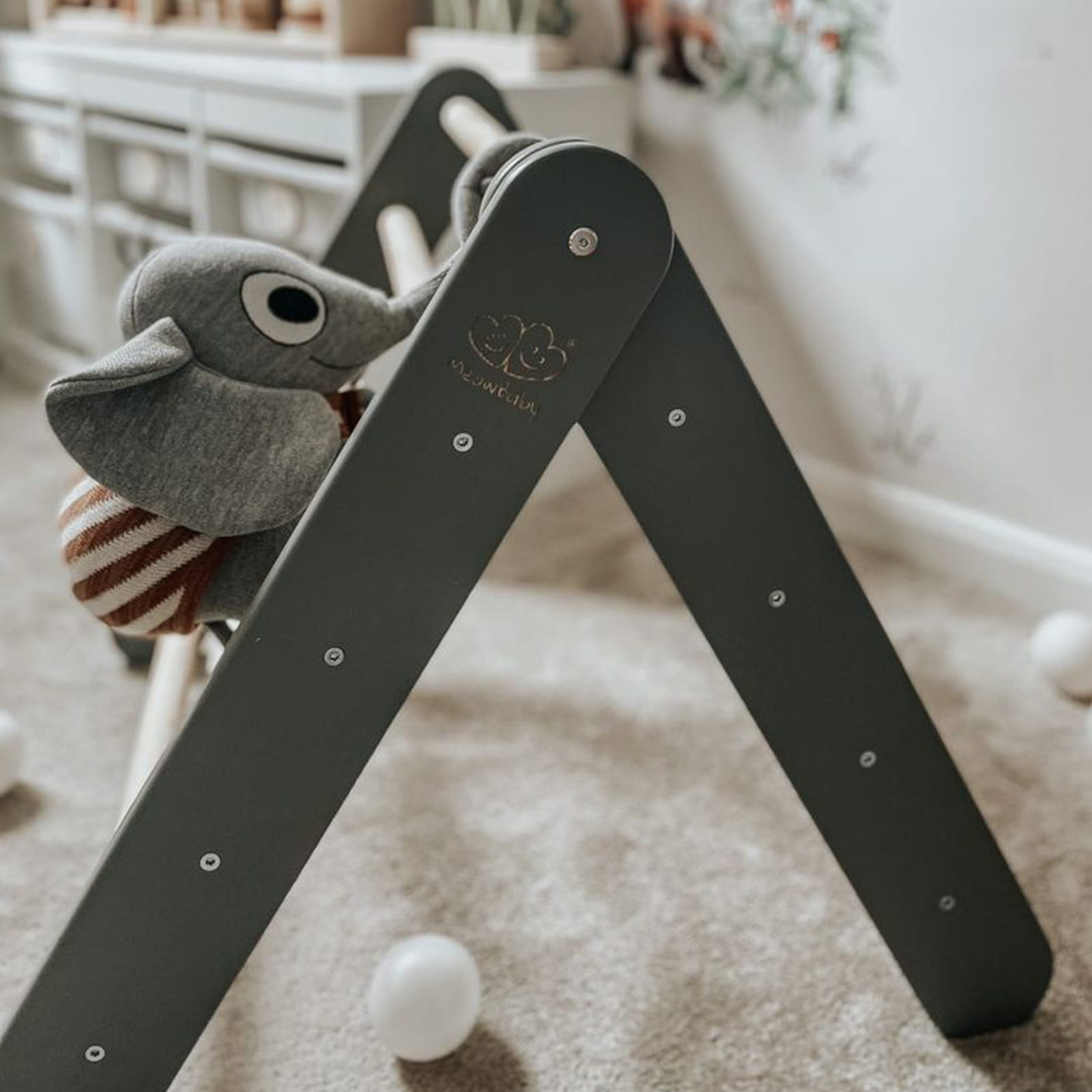 Pikler Climbing Ladder — Grey