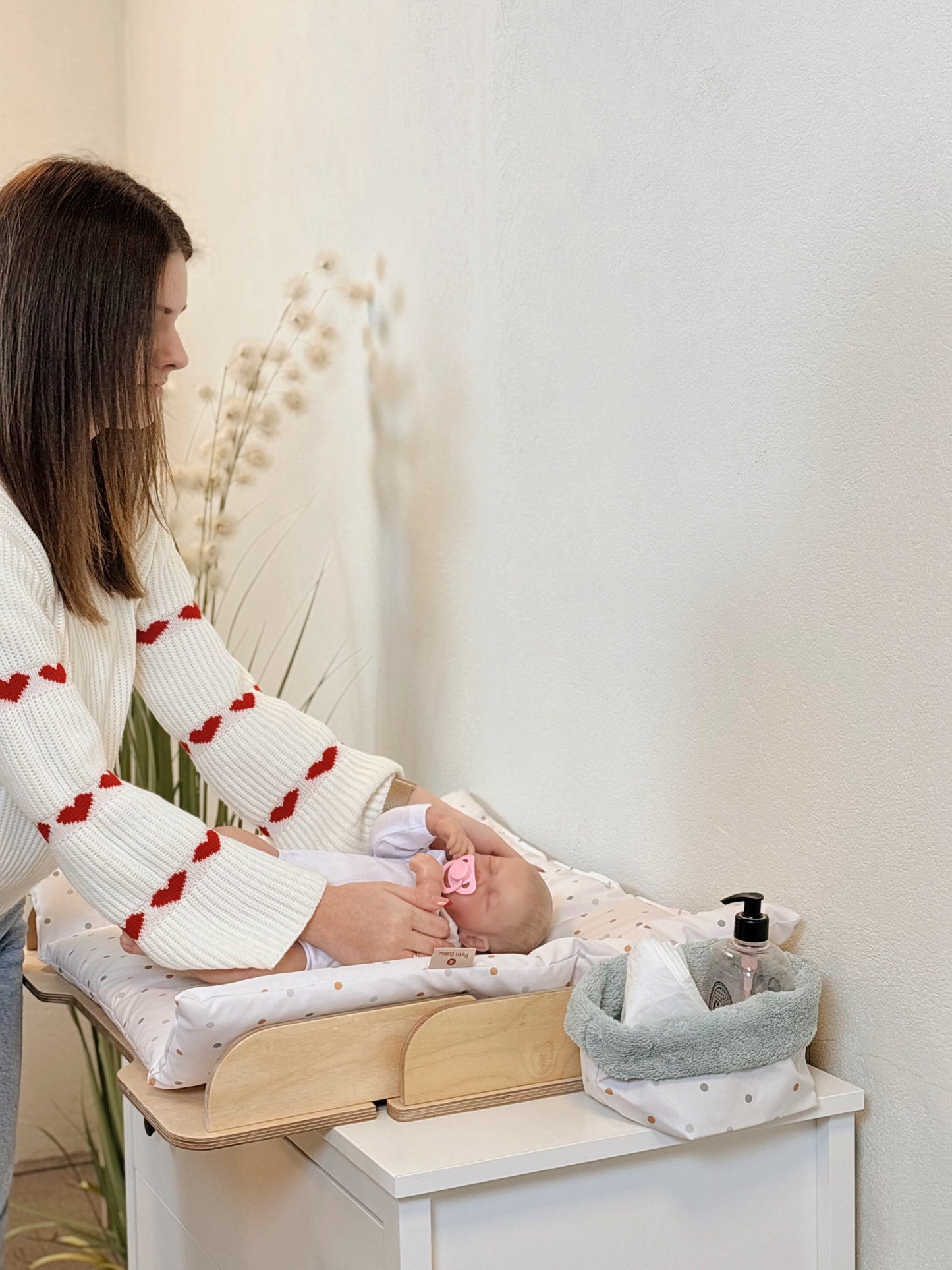 Changing Table Basket