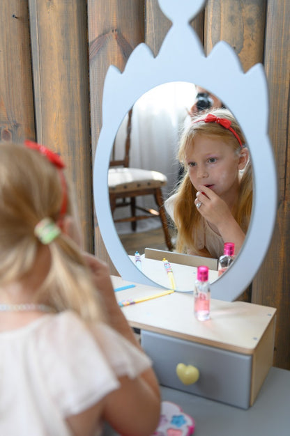 Princess Vanity Table Set
