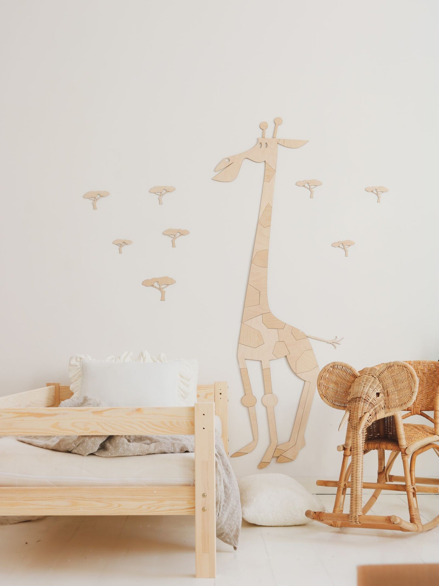 Safari Giraffe Wall Decor