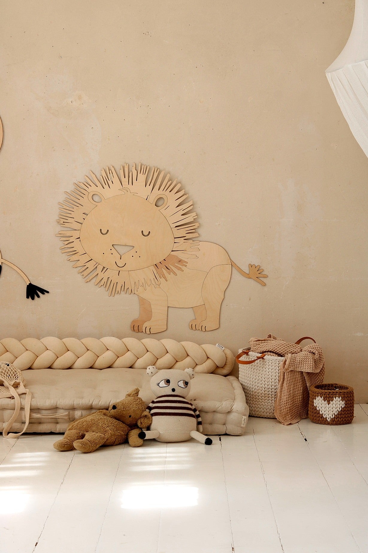 Safari Lion Wall Decor